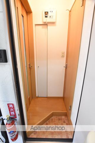 LACUSの内装写真
