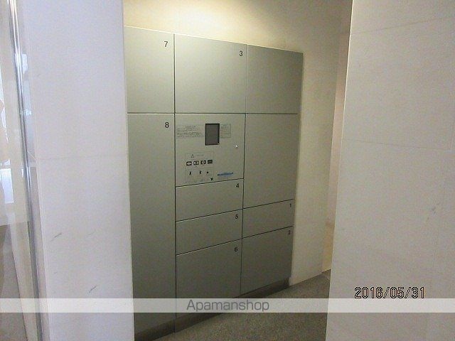 東京都港区芝１丁目[1K/29.23m2]の共用部1