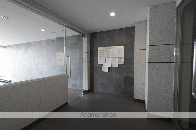 ディアコートの玄関写真