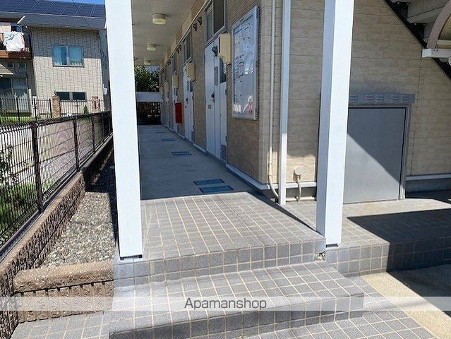 レオパレスフローリッシュの外観写真