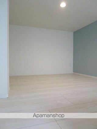 Ｅｍａｒｉｅ代田橋[1R/11.58m2]のリビング・居間