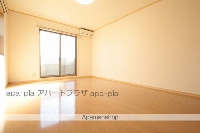 アムール川越IC2008秋本の内装写真