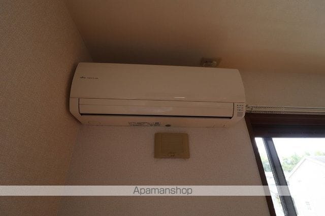 ウィルモア西梶尾 A棟の内装写真