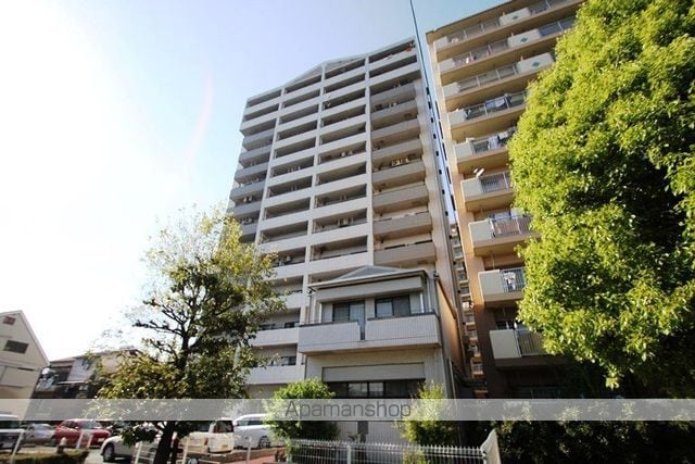 生島リバーサイドマンションD棟の外観写真