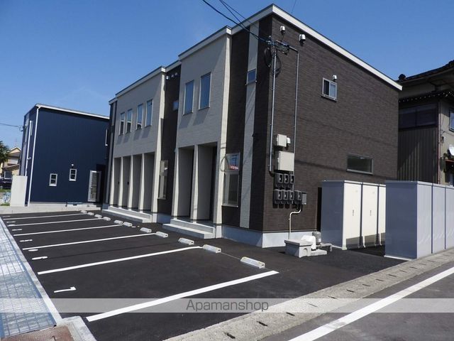 Neo SQUAREIIの外観写真