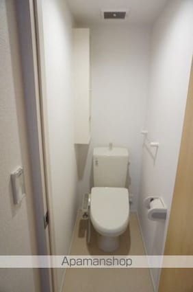 ヴィル　クラージュⅢ[1LDK/50m2]のトイレ