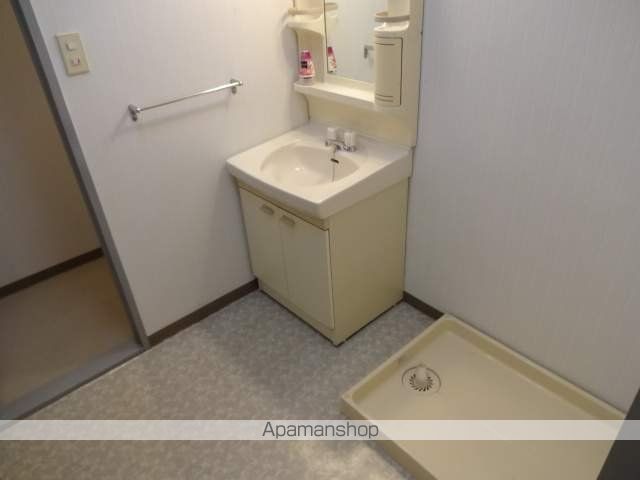 アイミナール八坂の内装写真