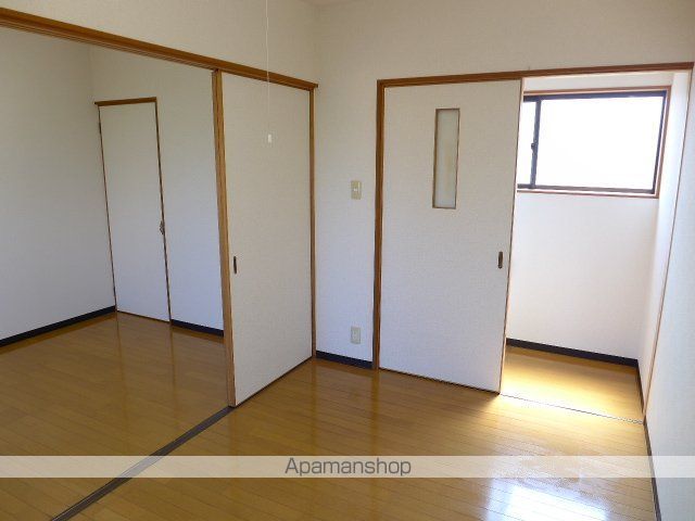 ベルーナIIの内装写真