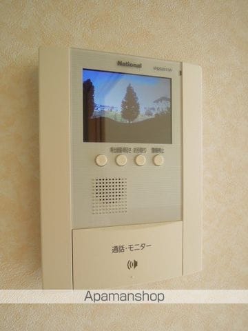 煉瓦の家 WISTERIAIの内装写真