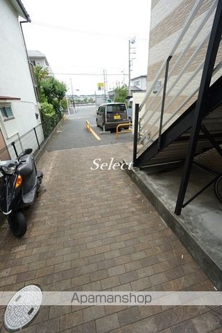 レオパレス野島43の玄関写真