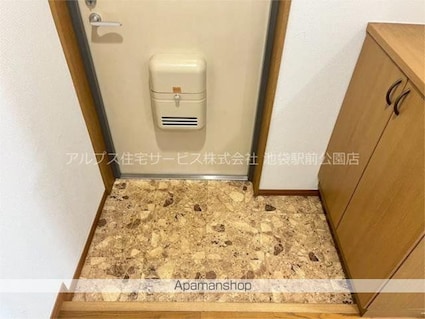 ニューエルオーハマ[1R/29.82m2]の玄関
