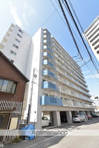 アーバンフラッツ豊平4条の外観写真