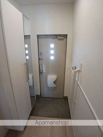 フローレス コート IIの内装写真