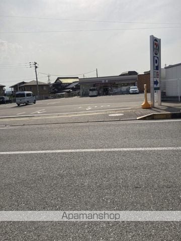 ノイエスラントの周辺写真