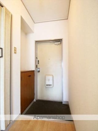 ライブタウン高砂[3LDK/56.7m2]の玄関