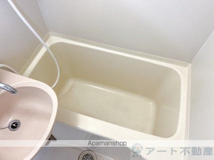 Ｌａｈａｌｅ持田[1K/18.94m2]のバス