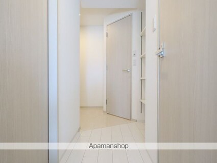 ブランシエスタ金山北[1LDK/37.44m2]の玄関