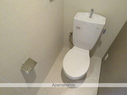 千葉県松戸市小金[2LDK/62.72m2]のトイレ