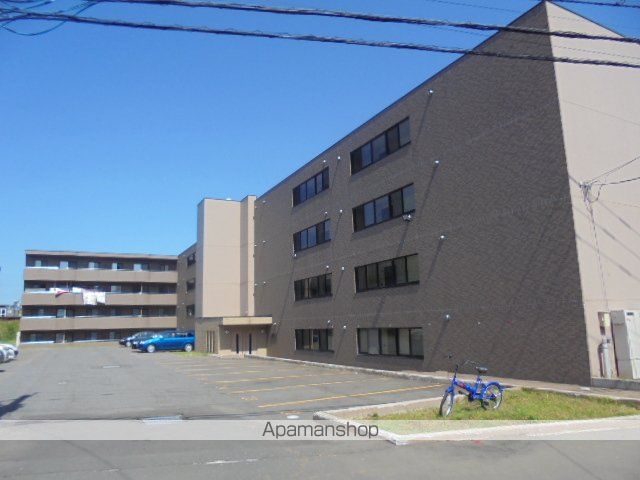 シャトーポルテ上野幌の外観写真