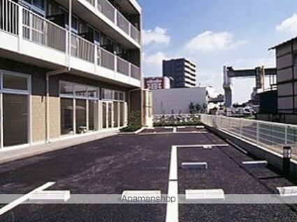 レオパレス上北台[1K/19.87m2]の駐車場