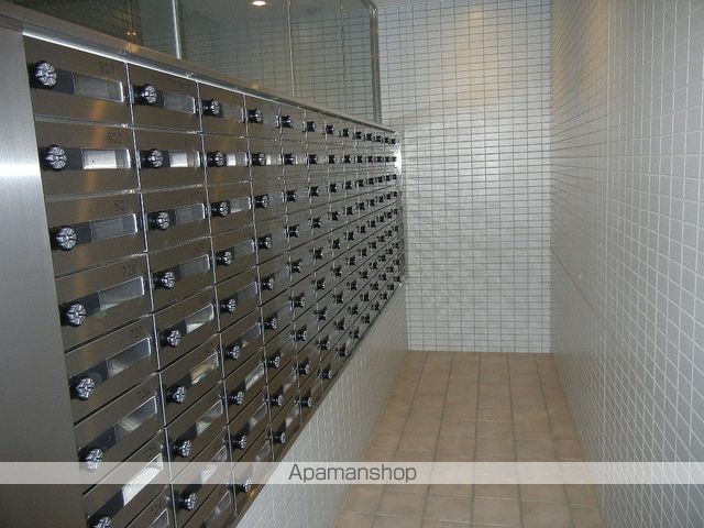 東京都渋谷区本町４丁目[2LDK/60.6m2]の共用部8