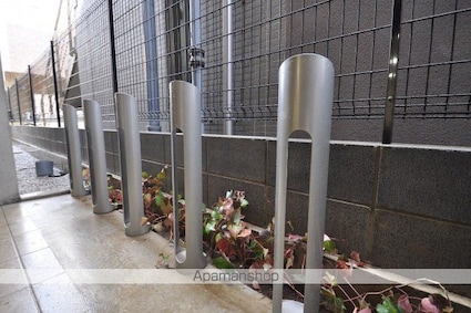 ルネス　中村橋[1K/33.6m2]の外観2