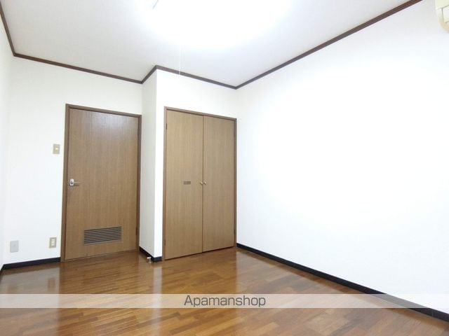 睦町ハイツの内装写真