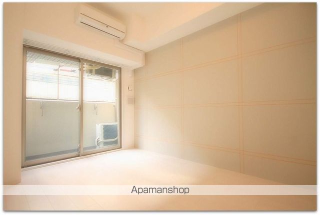 SERENITE本町REFLETの内装写真