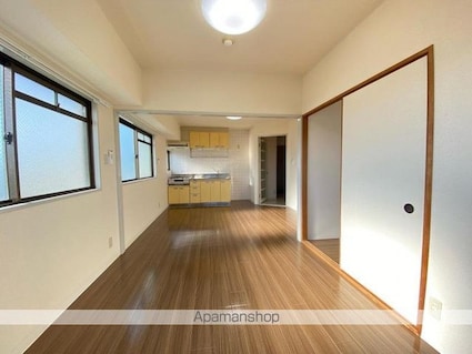 ベルエミナンス桜町[2LDK/53.32m2]のリビング・居間