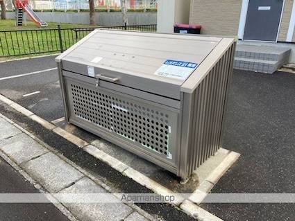 レオネクストエクシールⅢ[2LDK/52.17m2]の共用部2