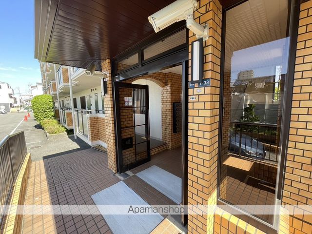 サンハイツ寝屋川の玄関写真