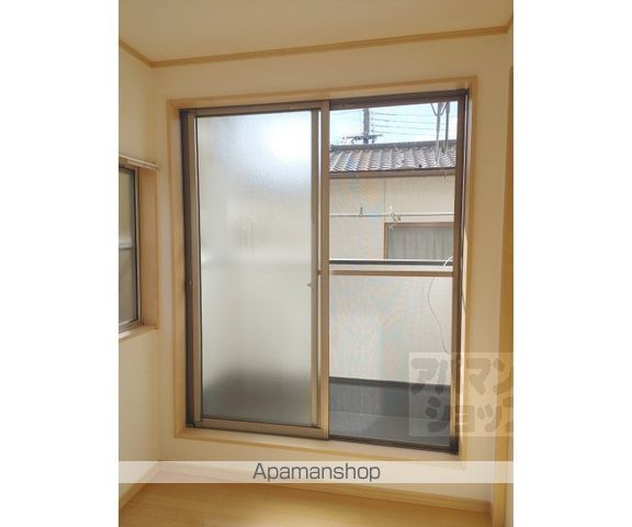 直違橋片町527-10貸家の内装写真
