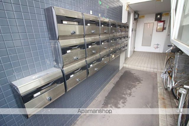 ローヤルハイツ南平岸Aの内装写真