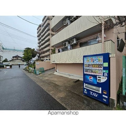 キョウメイタウン[1R/16.9m2]の外観4