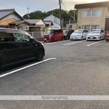 Ｃａｓａ　エスポワール　水口[1LDK/47.08m2]の駐車場4