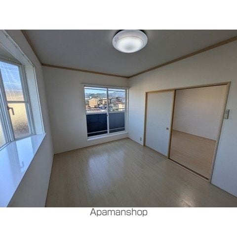 ハウスチェリーの内装写真