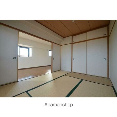 クレセントマンションの内装写真