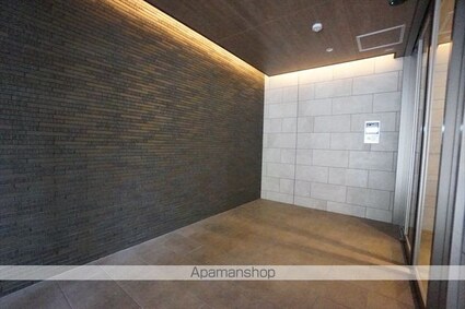 ＰＬＡＴＺ　ＴＡＣＨＩＢＡＮＡ（プラッツタチバナ）[1R/27.3m2]のエントランス