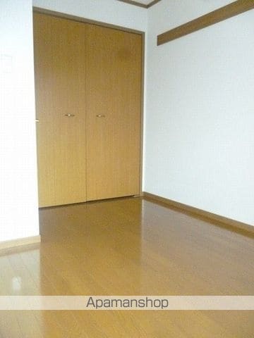アーバンクレスト伏見Aの内装写真
