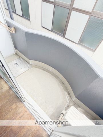 マンション紫尾の内装写真