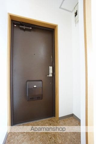 静岡鉄道静岡清水線 音羽町駅 徒歩12分 5階建 築30年の内装写真