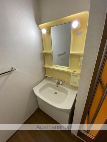 フォブール吉峰IIBの内装写真