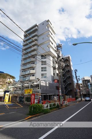 ZOOM神宮前の外観写真