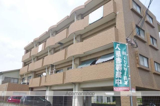 吉冨マンションの外観写真