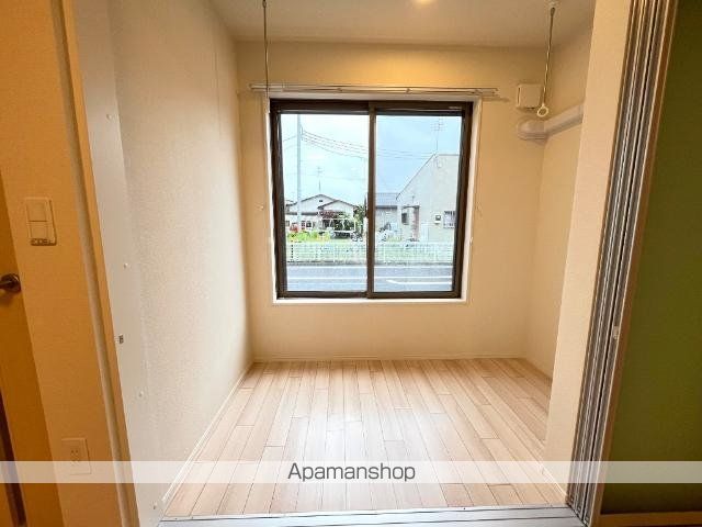 グランスタ エイアールの内装写真