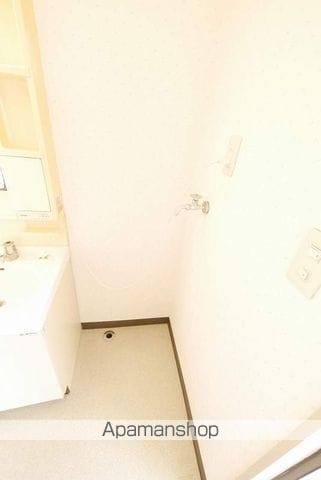 八幡台アパート Fの内装写真