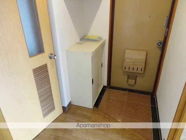 コスモロイヤル東苗穂B棟の内装写真