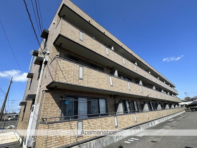 リバーパーク A棟の外観写真