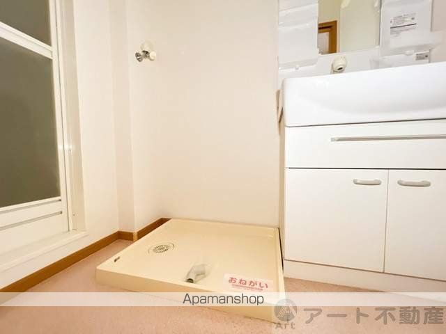 プラシード山越 Bの内装写真