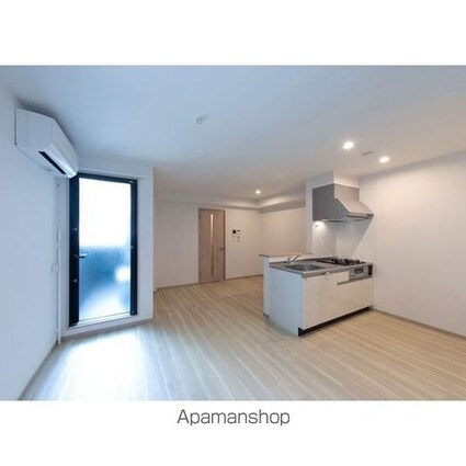 ＤＥＶＥＬＤ栄生　ＷＥＳＴ[1LDK/40.01m2]のリビング・居間2